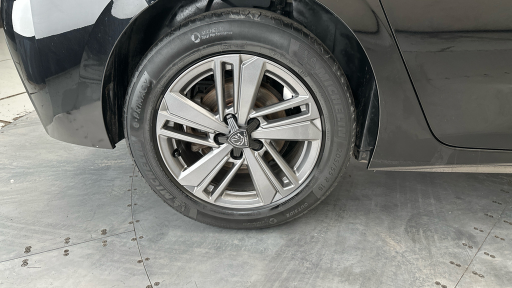 Peugeot 308 1.2 Puretech Allure Premium Hatchback E Grey #24