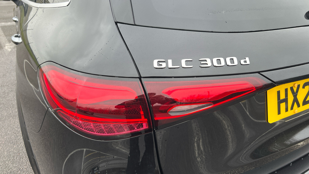 Mercedes-Benz GLC Class 300E 4Matic Amg Line Prem Plus 9G-tronic Black #31
