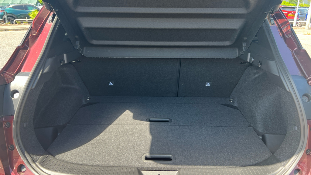 Nissan Qashqai N-connecta White #15