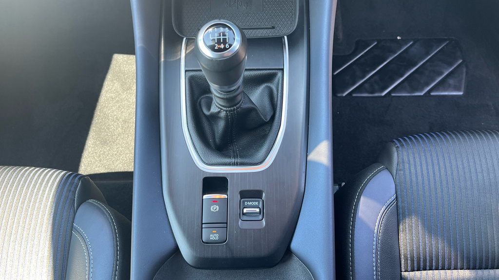 Nissan Qashqai N-connecta White #32