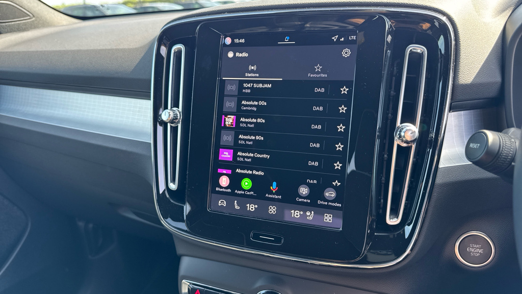 Volvo XC40 Plus, B3 Mild Hybrid, Dark  #48
