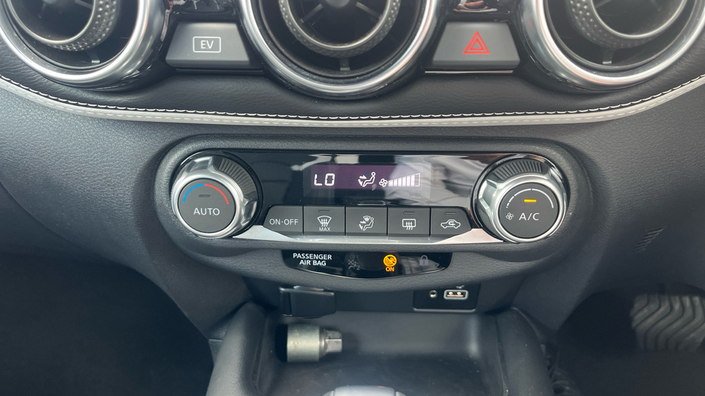 Nissan Juke 1.0 Dig T Tekna Suv Dct Ss Black #42