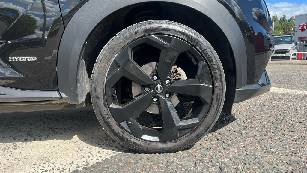 Nissan Juke 1.0 Dig T Tekna Suv Dct Ss Black #22