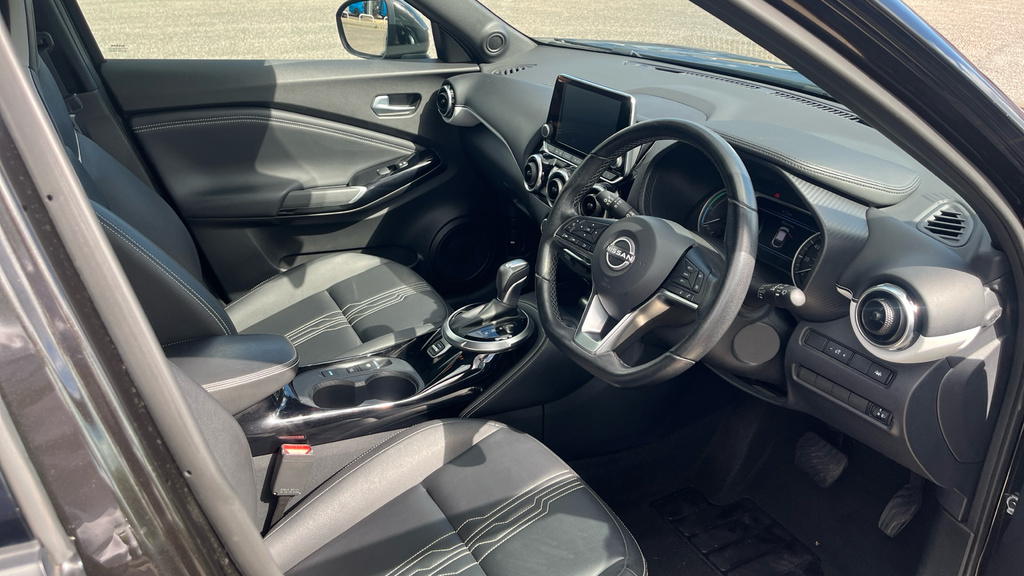 Nissan Juke 1.0 Dig T Tekna Suv Dct Ss Black #12