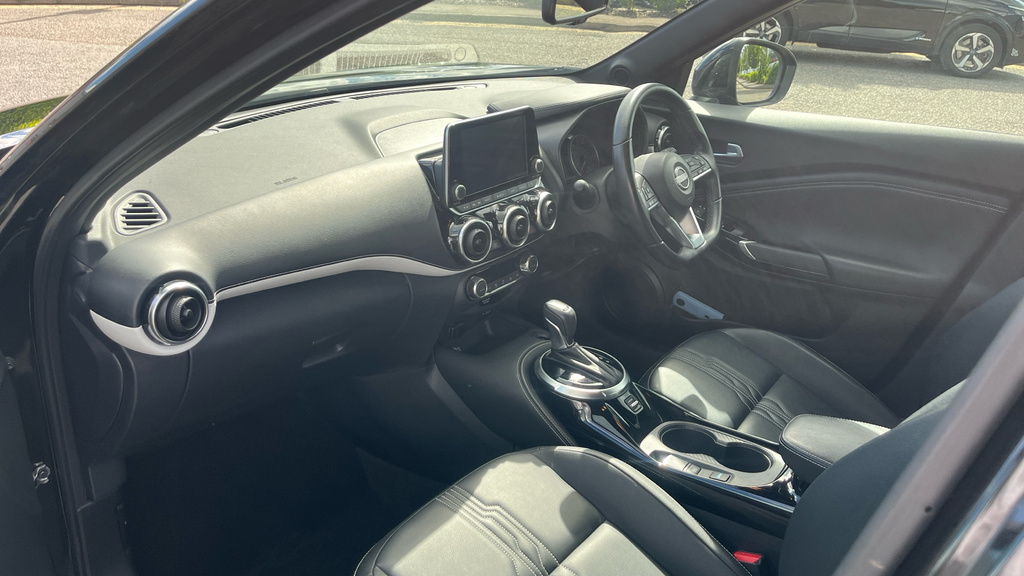 Nissan Juke 1.0 Dig T Tekna Suv Dct Ss Black #14