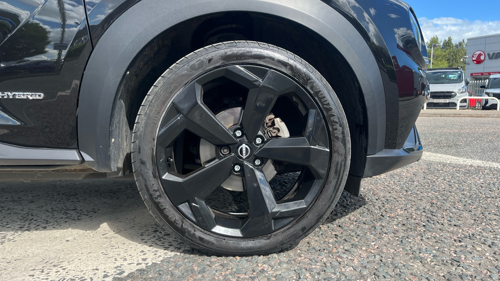 Nissan Juke 1.0 Dig T Tekna Suv Dct Ss Black #25