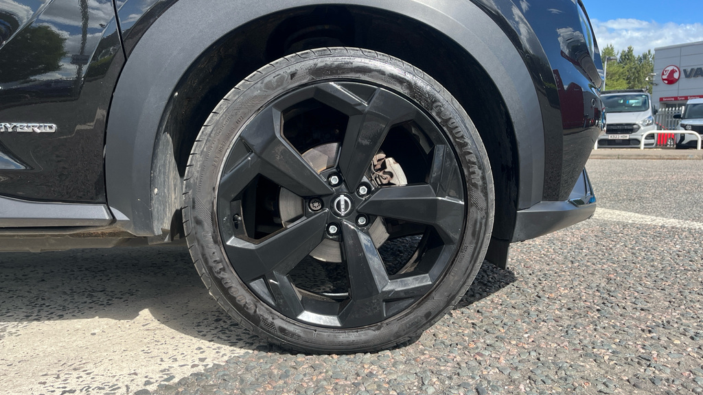 Nissan Juke 1.0 Dig T Tekna Suv Dct Ss Black #24