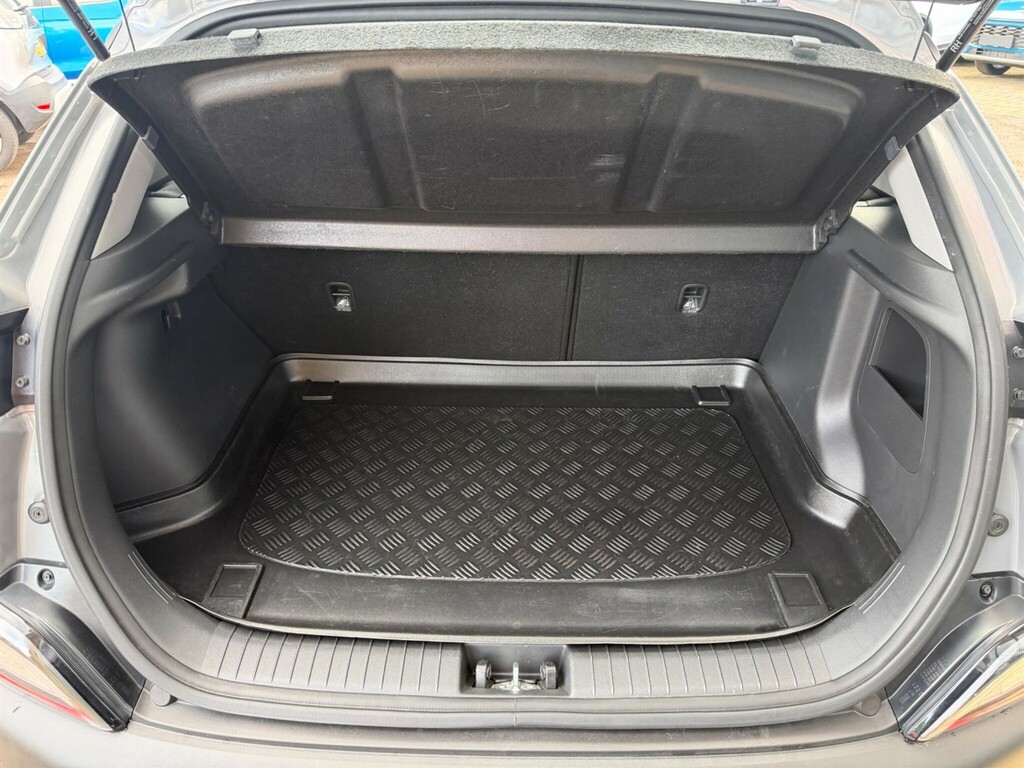 Hyundai Kona 1.6 H-gdi Se Connect Dct Euro 6 Ss YM72VZE Grey #5