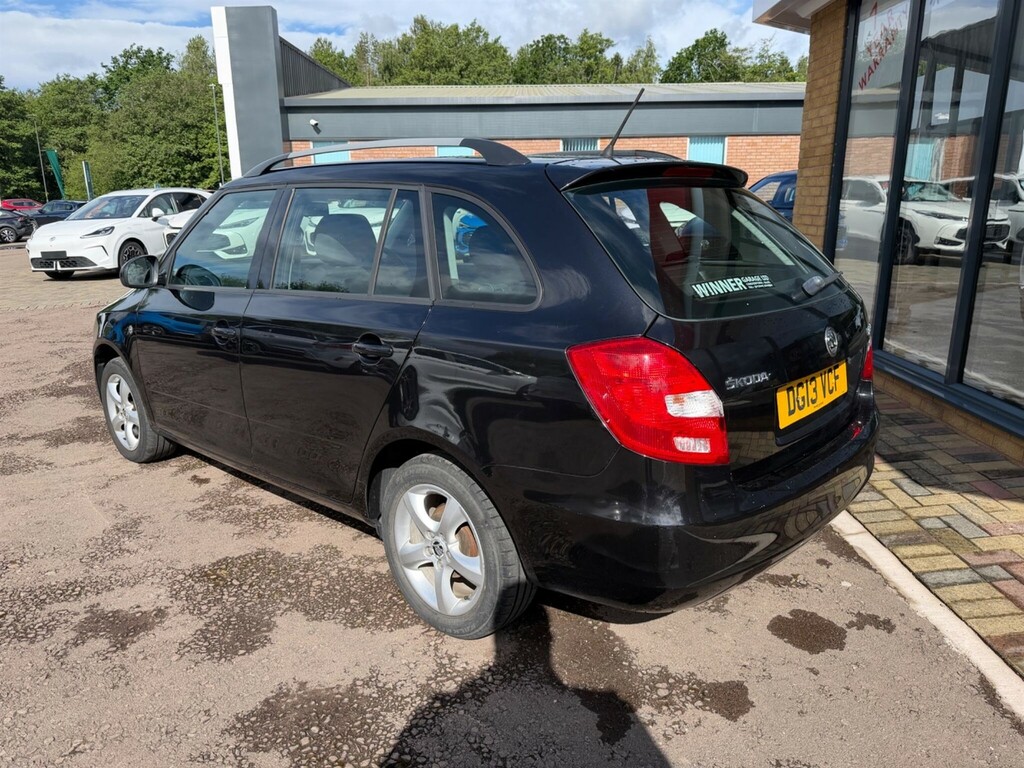 Skoda Fabia 1.6 Tdi Se Euro 5 Black #2