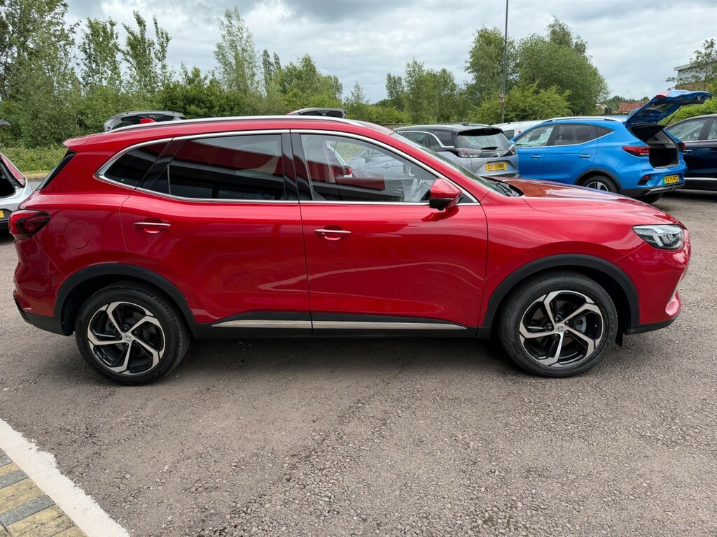 MG HS 1.5 T-gdi 16.6Kwh Trophy Euro 6 Ss Red #6