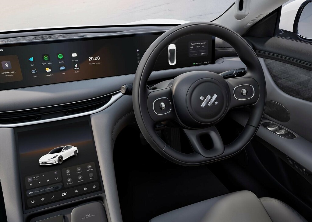 MG IM5 100Kwh Long Range Saloon Grey #4