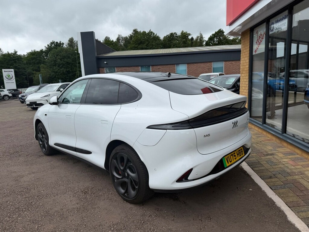 MG IM6 100Kwh Launch Edition 4Wd White #6