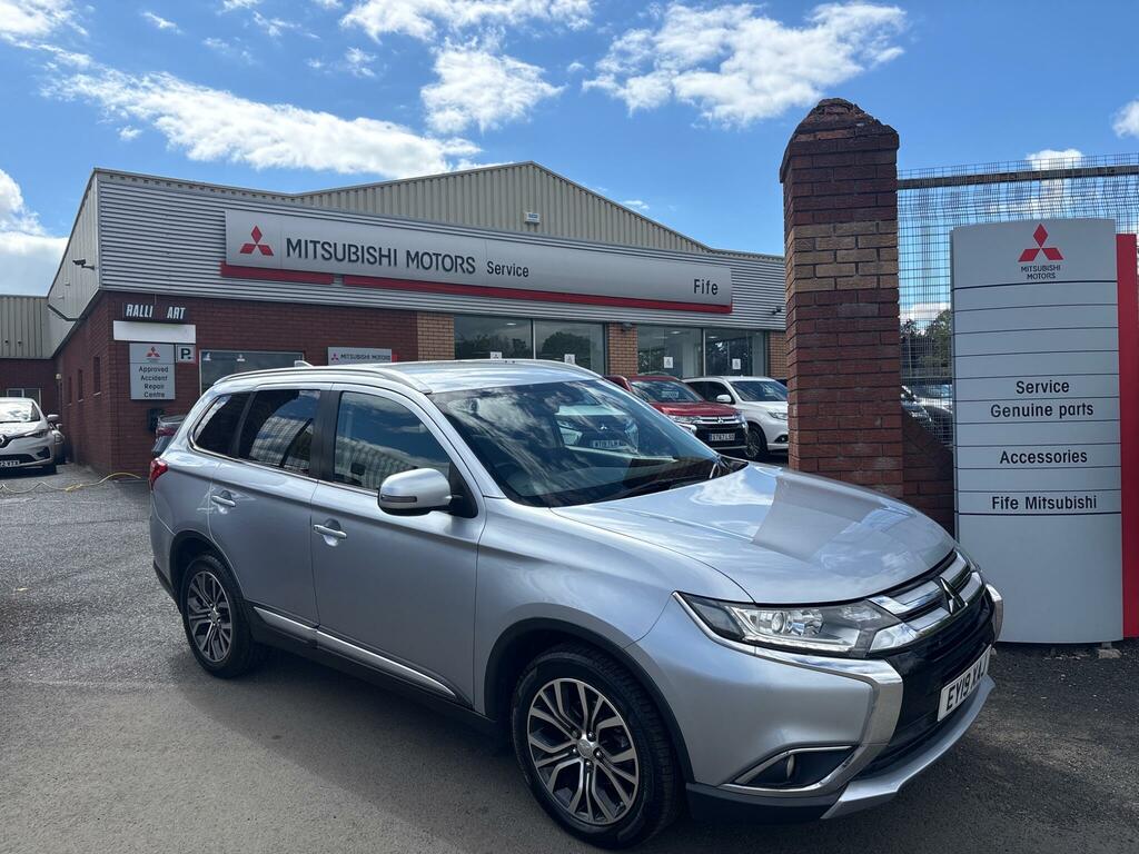 Mitsubishi Outlander 2.2 Di-d 3 4Wd Euro 6 Silver
