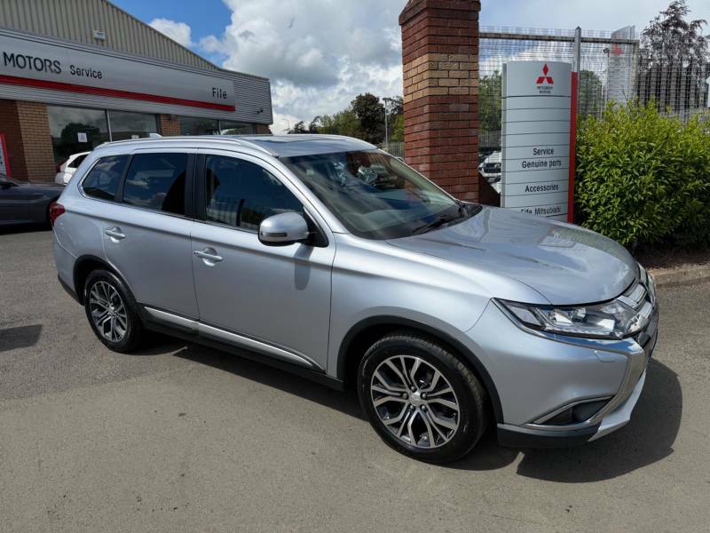 Mitsubishi Outlander 2.2 Di-d 4 Silver