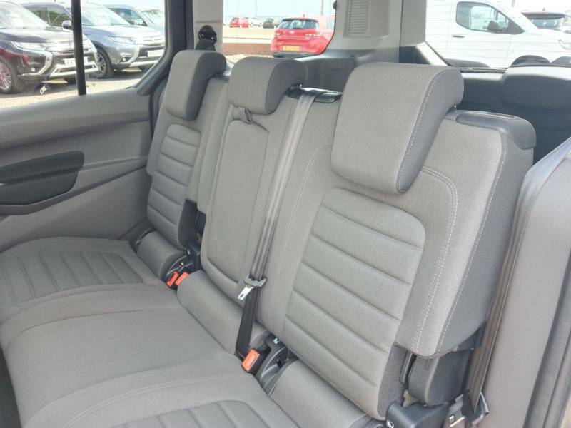 Ford Grand Tourneo Connect 1.5 Ecoblue 120 Active Powershift Blue #17