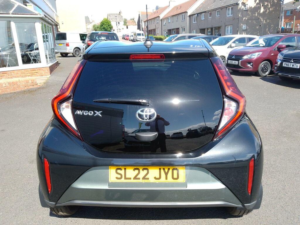 Toyota Aygo X 1.0 Vvt-i Edge Euro 6 Ss SL22JYO Green #5