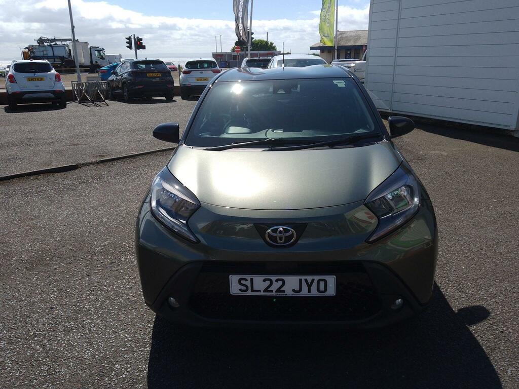 Toyota Aygo X 1.0 Vvt-i Edge Euro 6 Ss SL22JYO Green #2