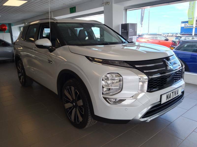 Mitsubishi Outlander 2.4 22.7Kwh Nativa Cvt 4Wd Euro 6 Ss