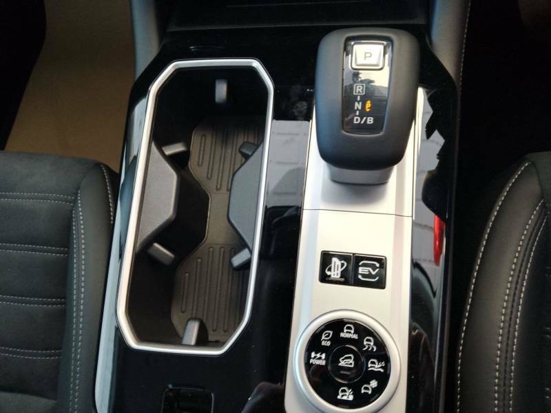 Mitsubishi Outlander 2.4 22.7Kwh Nativa Cvt 4Wd Euro 6 Ss #6