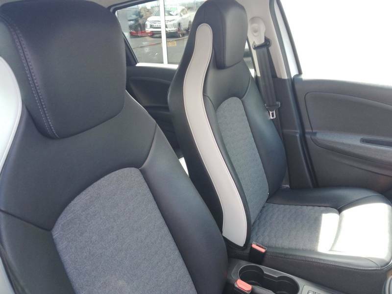Renault Zoe Hatchback Blue #11