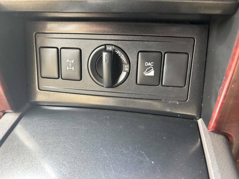Toyota Land Cruiser 2.8D Invincible 4Wd E Red #22