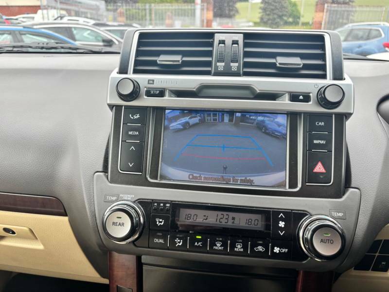 Toyota Land Cruiser 2.8D Invincible 4Wd E Red #20