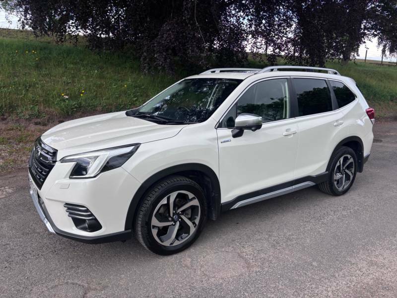 Subaru Forester 2.0I E-boxer Xe Premium Lineartronic White