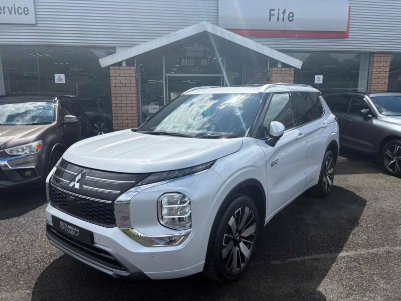 Mitsubishi Outlander 2.4 22.7Kwh Diamond Cvt 4Wd Euro 6 Ss White #5