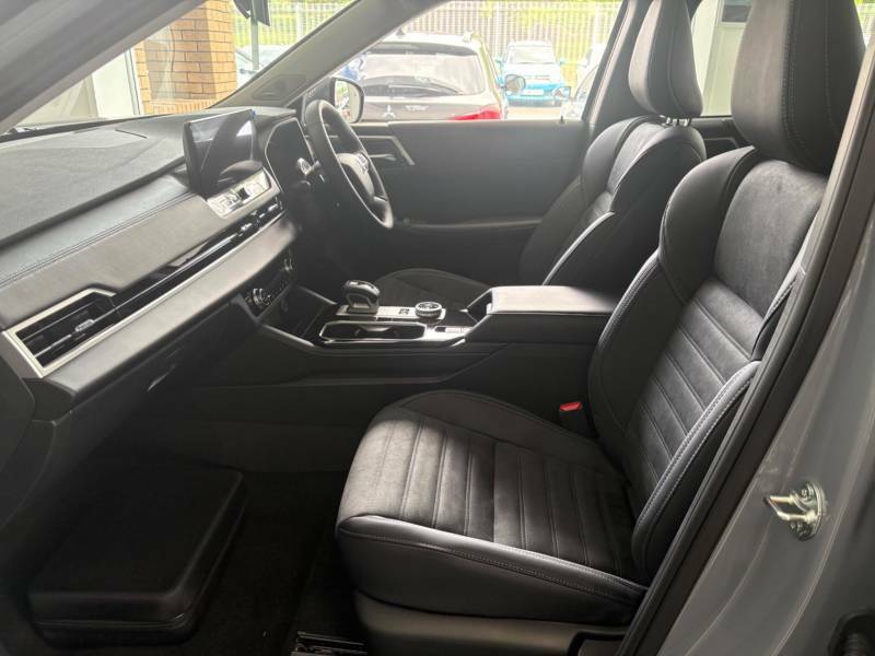 Mitsubishi Outlander 2.4 22.7Kwh Nativa Cvt 4Wd Euro 6 Ss Grey