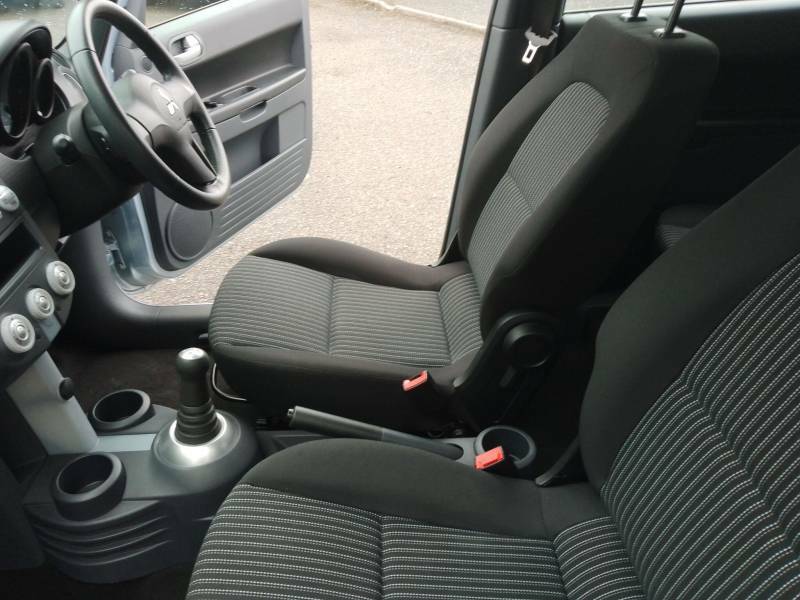 Mitsubishi Colt 1.1 Blue Blue #24