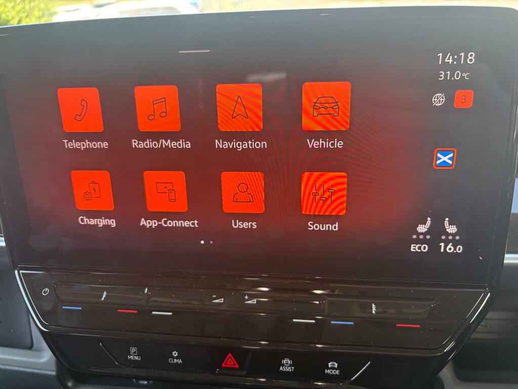 Volkswagen  210Kw Launch Edition Pro 77Kwh  #5