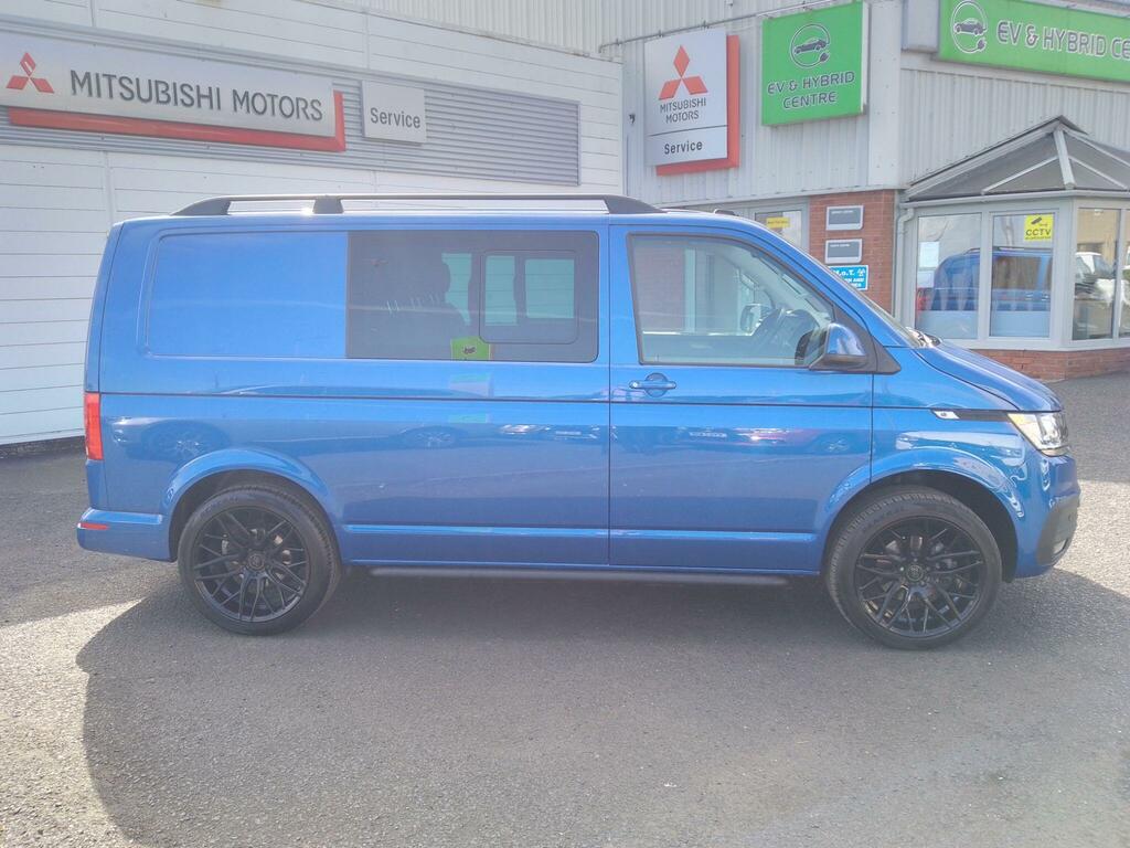 Volkswagen Transporter 2.0 Tdi T30 Highline Kombi Double Cab D Orange