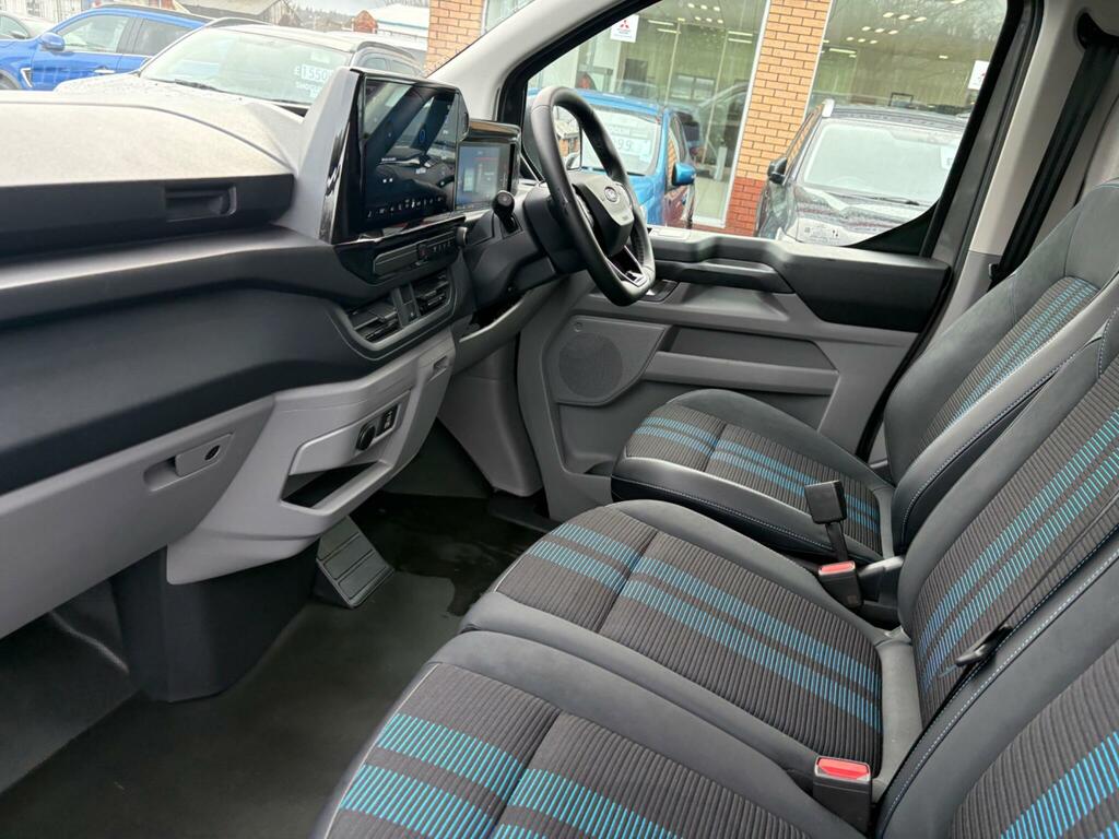 Ford Transit Custom 320 65Kwh Sport L2 H1 WP74GYD Grey #2