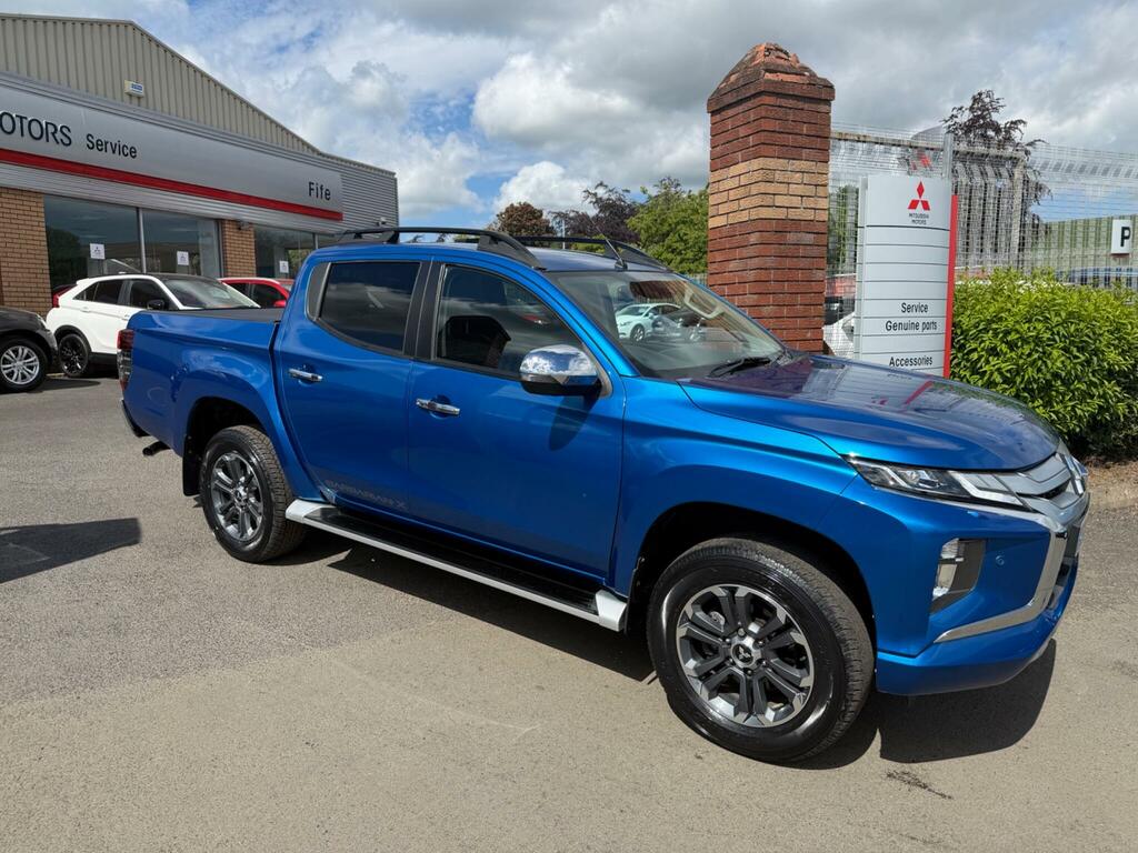 Mitsubishi L200 2.2 Di-d Dc Barbarian X 4Wd Euro 6 Ss Blue