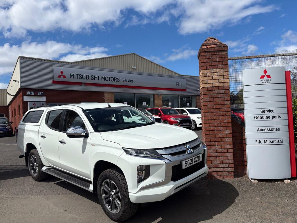 Mitsubishi L200 2.2 Di-d Dc Trojan 4Wd Euro 6 Ss White