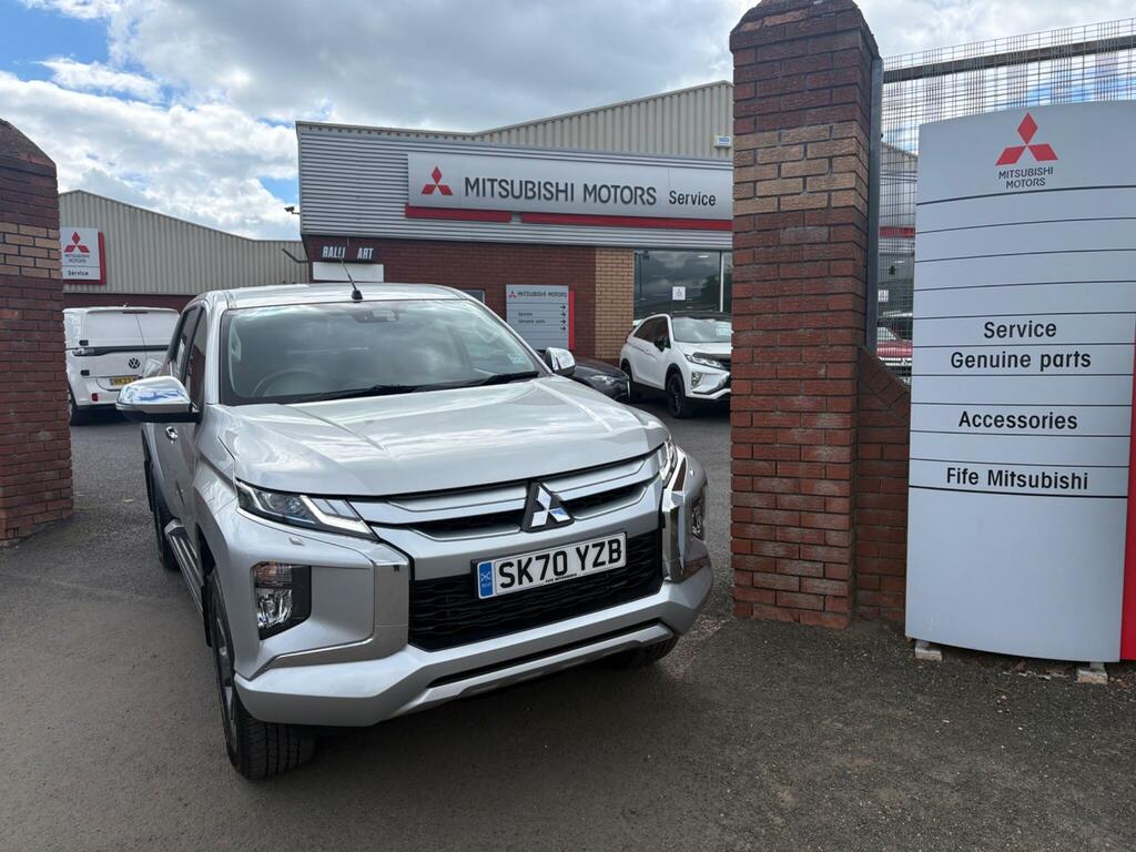 Mitsubishi L200 2.2 Di-d Dc Warrior 4Wd Euro 6 Ss Silver #5