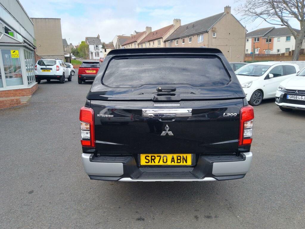 Mitsubishi L200 2.2 Di-d Dc Barbarian 4Wd Euro 6 Ss Black #5