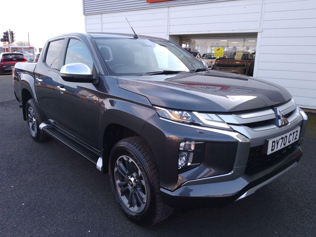 Mitsubishi L200 2.2 Di-d Dc Warrior 4Wd Euro 6 Ss Grey