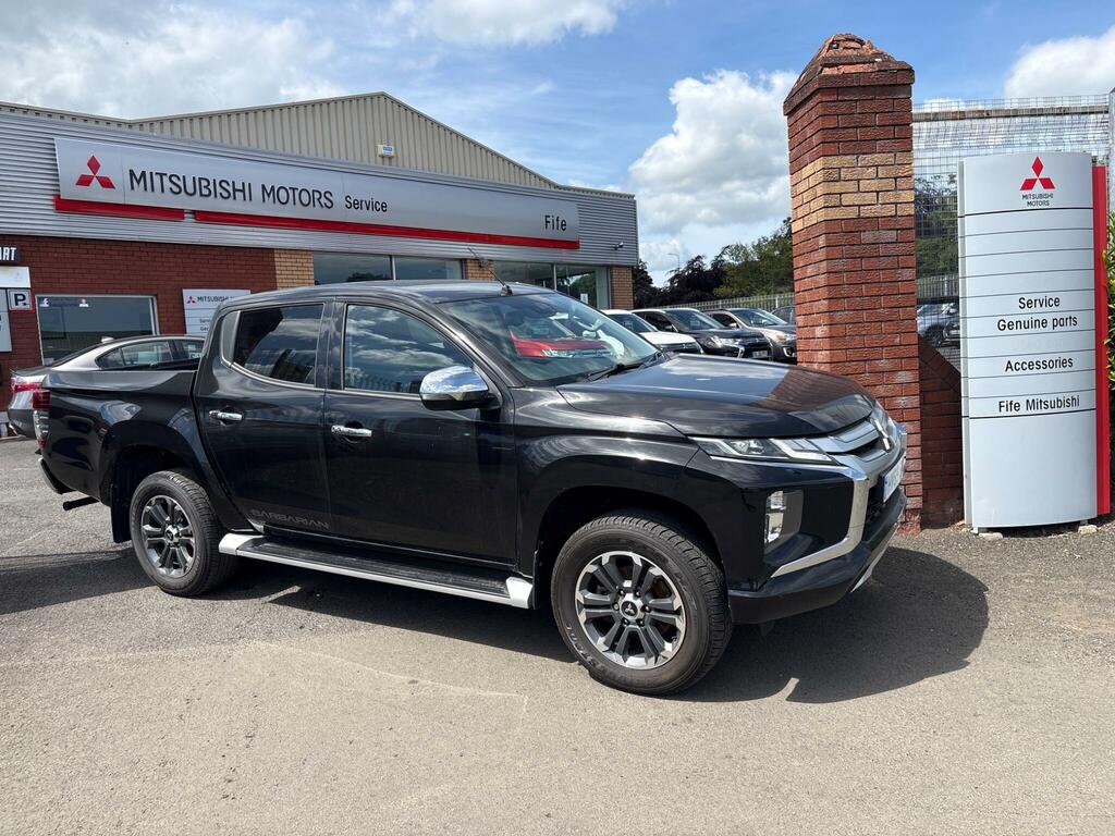 Mitsubishi L200 2.2 Di-d Dc Barbarian 4Wd Euro 6 Ss Black