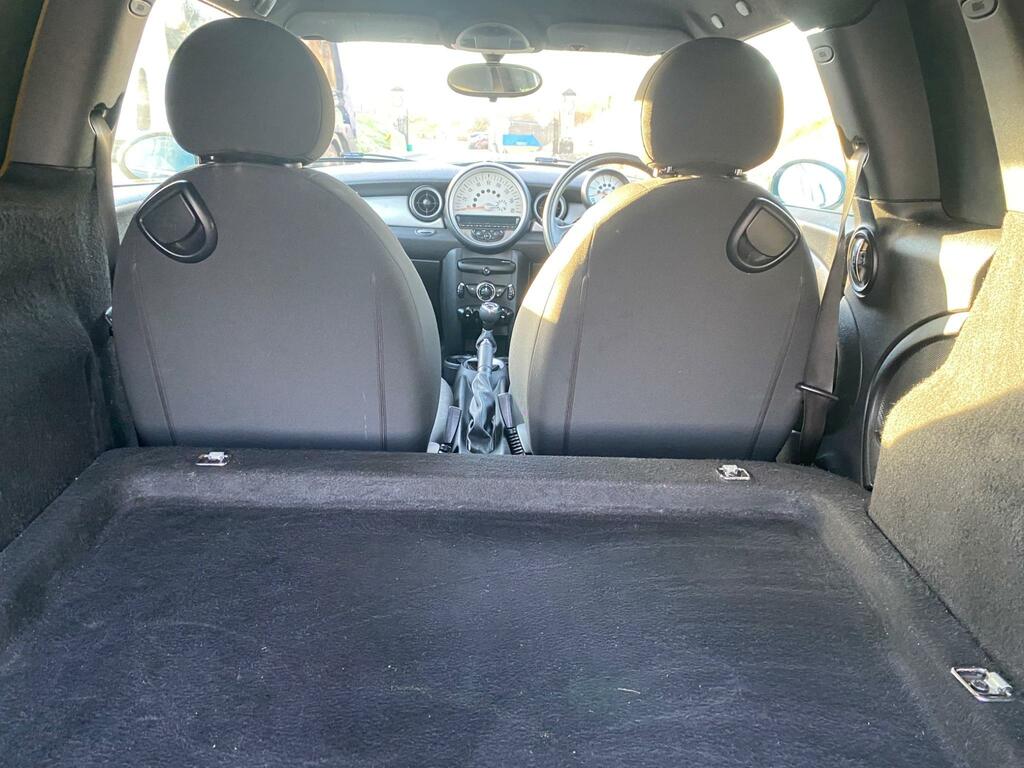 Mini Clubvan 1.6 Cooper D Car Derived Van U1 Black #35