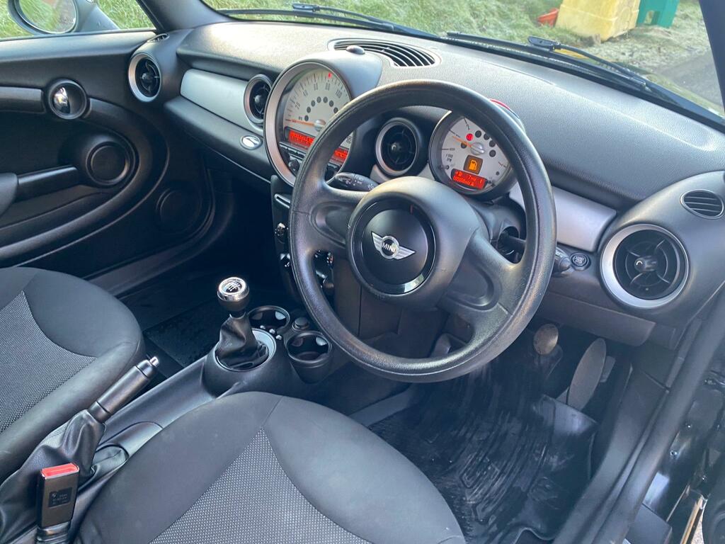 Mini Clubvan 1.6 Cooper D Car Derived Van U1 Black #23