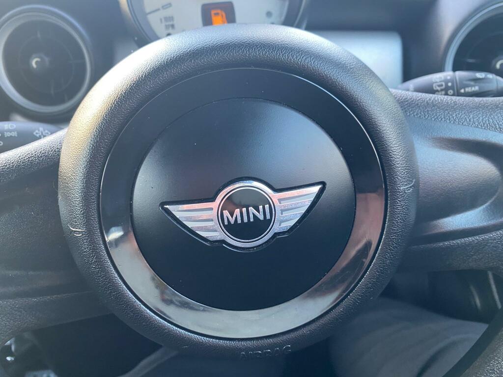 Mini Clubvan 1.6 Cooper D Car Derived Van U1 Black #29