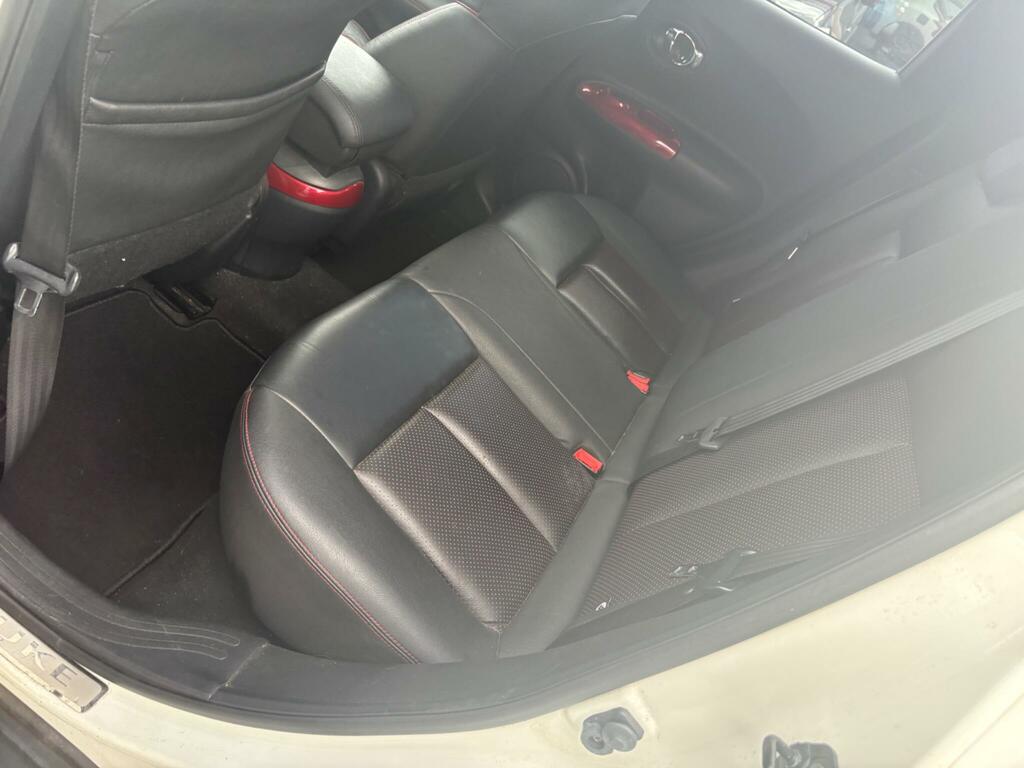 Nissan Juke Hatchback Black #27