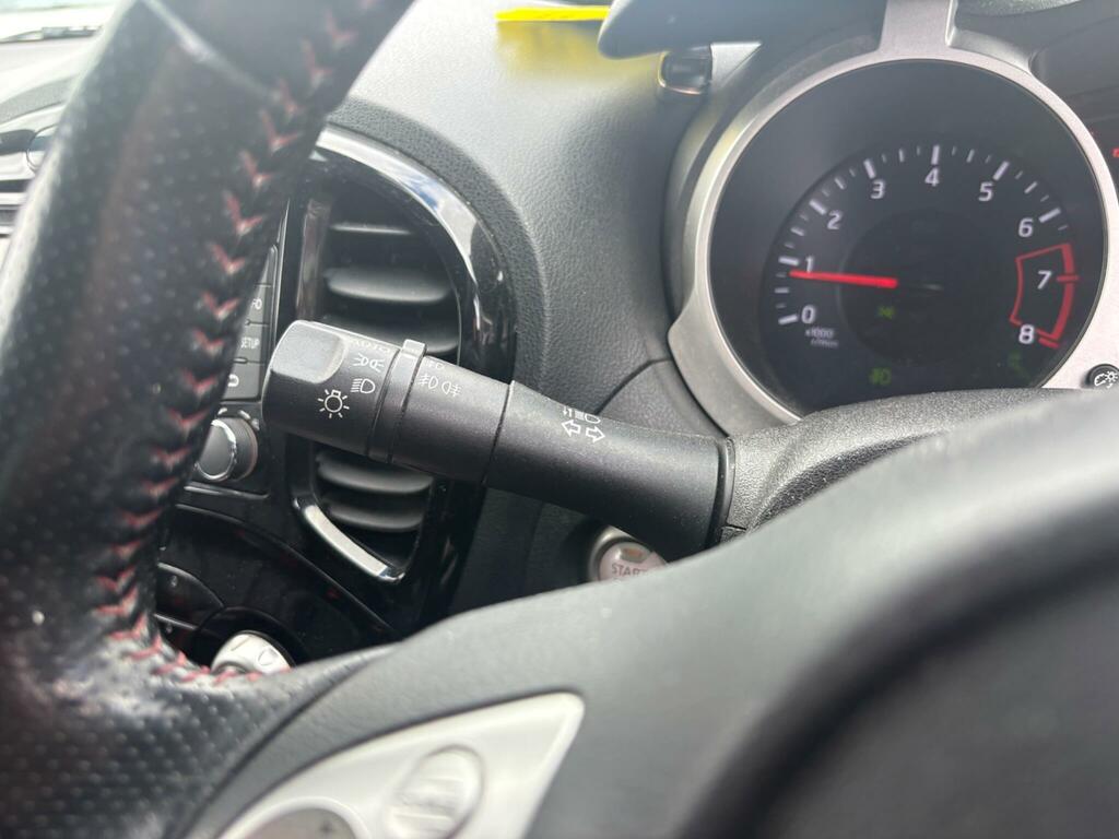 Nissan Juke Hatchback Black #34