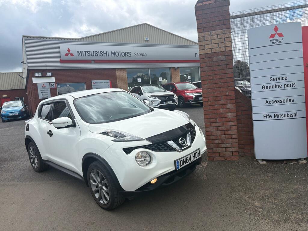 Nissan Juke Hatchback Black #3