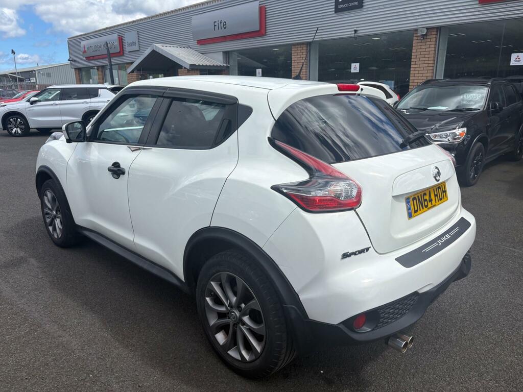 Nissan Juke Hatchback Black #9