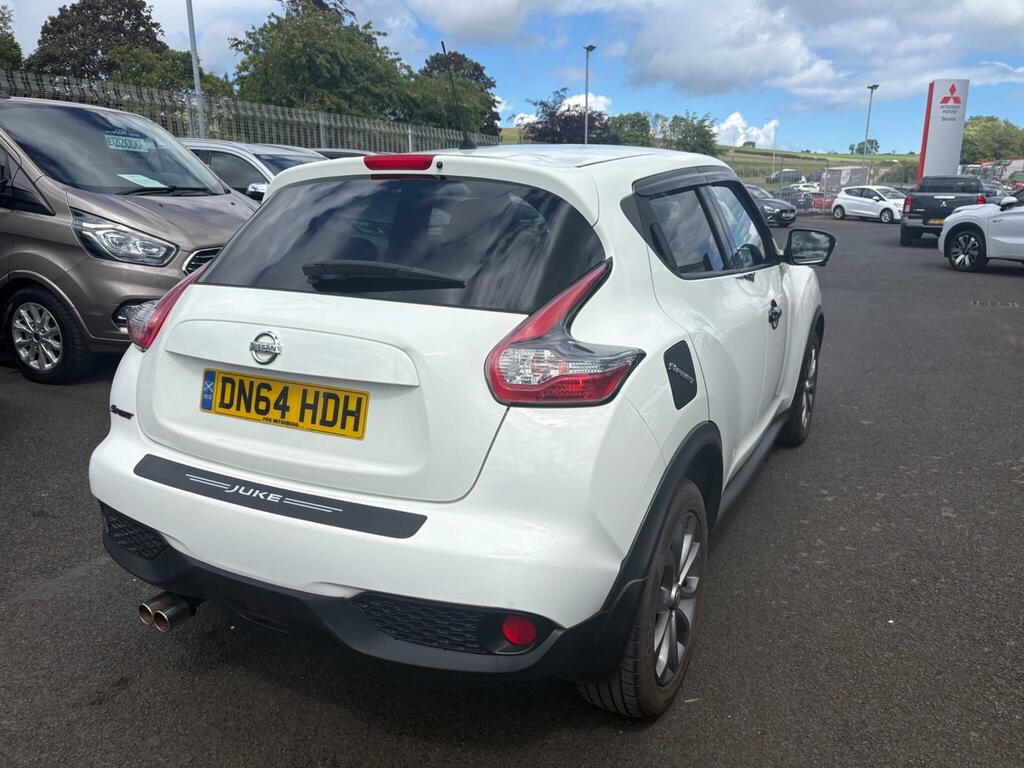 Nissan Juke Hatchback Black #12