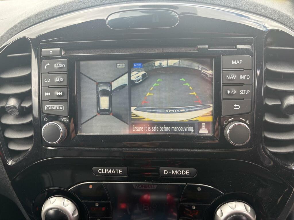 Nissan Juke Hatchback Black #32