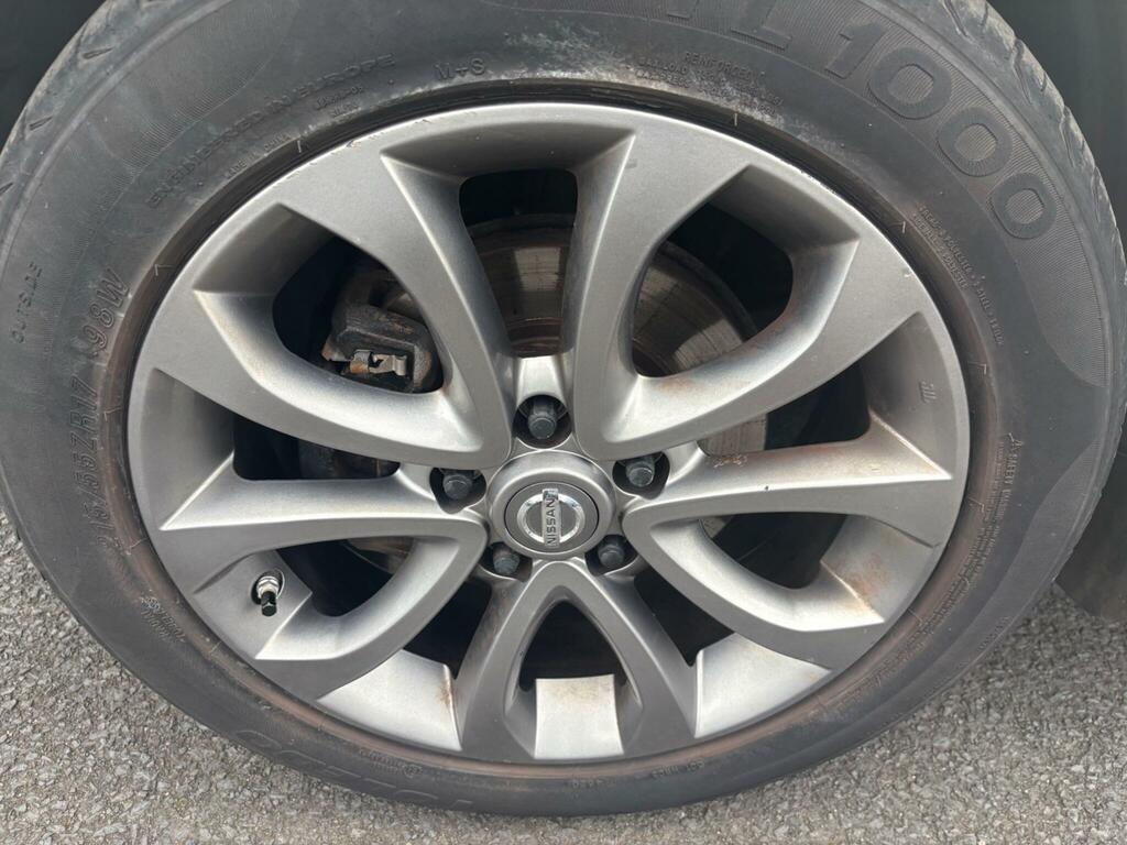 Nissan Juke Hatchback Black #59