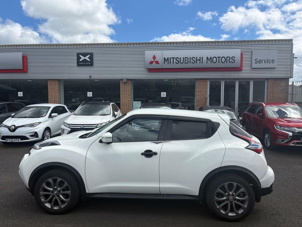 Nissan Juke Hatchback Black #14